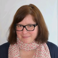 Manuela Lange
