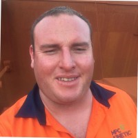 Simon Tippett