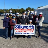 Roberto Silkworth