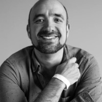 Héctor González