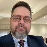 Simon Reeves