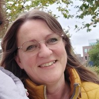 Suzanne Stiemer