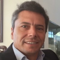 Roberto Gómez Coll