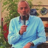 Sven Van Der Burg