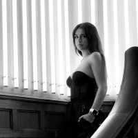 Nicole Mazur