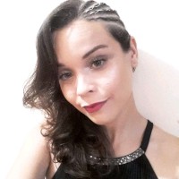 Raquel Regiane Souza