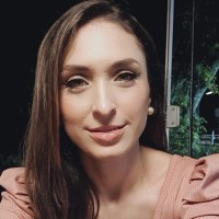 Aline Alves Dambrosio