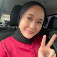 Everlyn Nuredlina