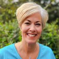 Stephanie Honeycutt, Rn