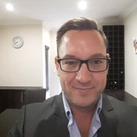 Riaan Roux