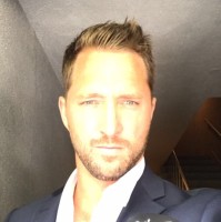 Dr. Dustin Hack DC
