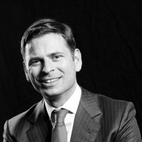 Dr. Lorenzo Trezzini