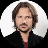 Carlos Castel