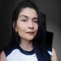 Stefânia Castro