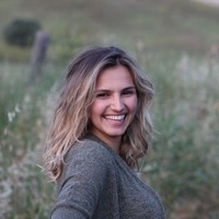 Mollie Oakes