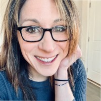 Lauren Hudak, Mba