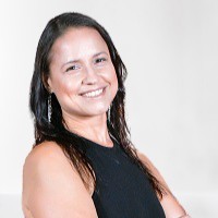 Cátia Regina Manfredini