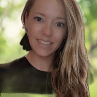 Holly Walund