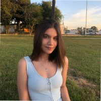 Julia Alves