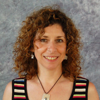 Angela Yuhas, Pmp