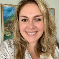 Amanda Sander, Lmsw