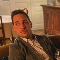 Axel Cour