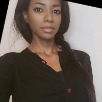 Nicole James -B2B Lead Generation Expert in Czech