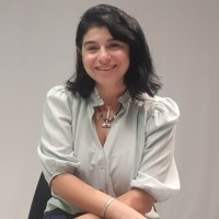 Hila Almog הילה אלמוג