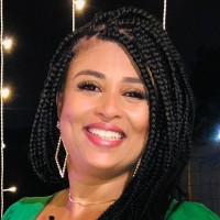 Andrezá Santos