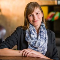 Réka Buku
