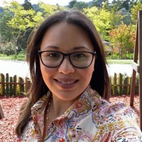 J. Vanessa C. González