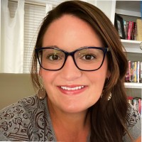 Kathryn Barnes, Des