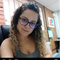 Janaina Razini Schmitt