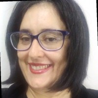 TAISA LEITE