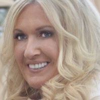 Amanda Torrens - Bri Torrens