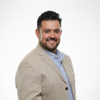 Manuel Serna Flores