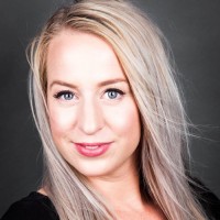 Laura Thomas, Ba, Bpr