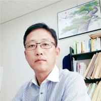 김용석
