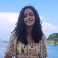 Lia Alcantara Santos