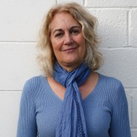 Yolie Entsch