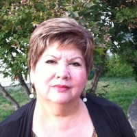 Janie Juarez, Cap-Om