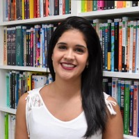 Ana Carolina Fontoura Lopes