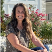 Deanna Hart