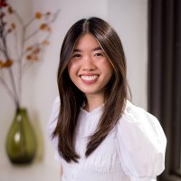 Sophie Lau