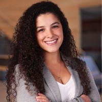 Juliette Savage, Mba