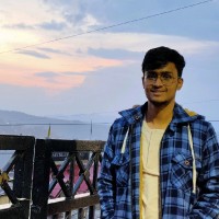 Nikhil Giri