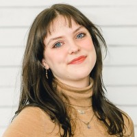 Anna Hull