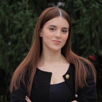 Niki Gjata