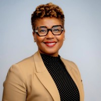 Valérie Adelson, Fsa, Fcia