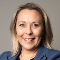 Catherine De Andrade